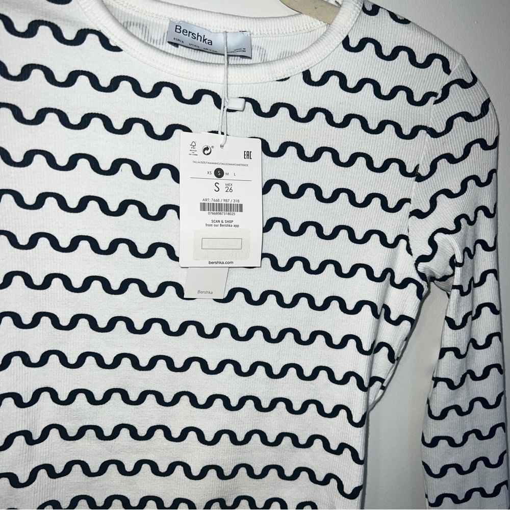 Long Sleeve Top - Picture 4 of 5